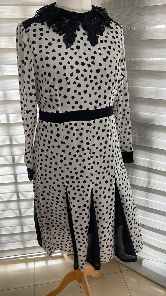 HOBBS BLACK & WHITE POLKA DOT CHIFFON DRESS